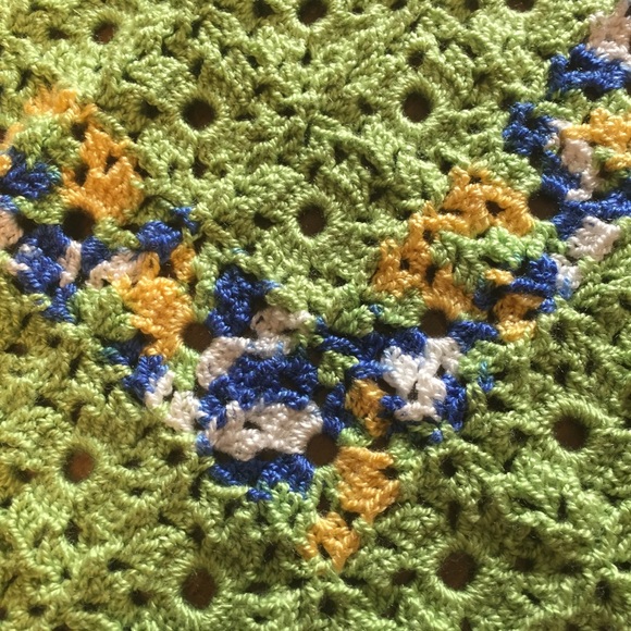 How Green is my Meadow Baby Blanket - Picture 4 of 6